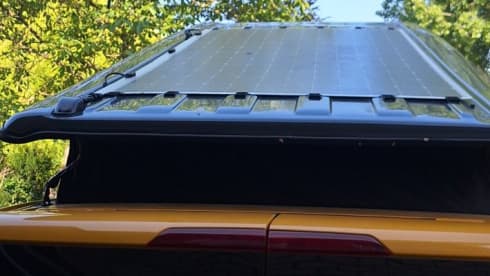 Lemon – Lemon Line – Ford Custom compact avec 4 couchages et énergie solaire de 430 W