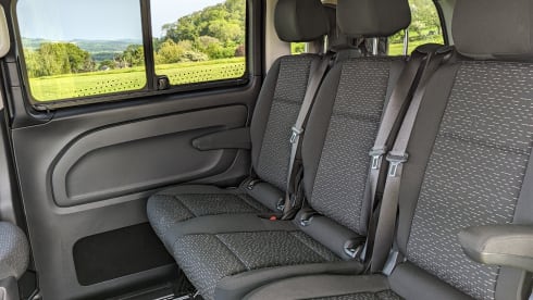 Govan – **NEW** Mercedes-Benz Vito Tourer 