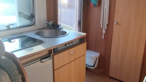 Very spacious family motorhome, 6 seats with belts