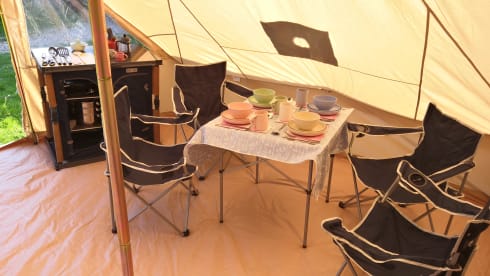 BarnaBus – T2 CamperVan Hire