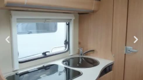 H-type – Sunlight camper semi integraal uit 2024