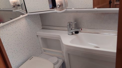 6p Hymer integrated from 1996