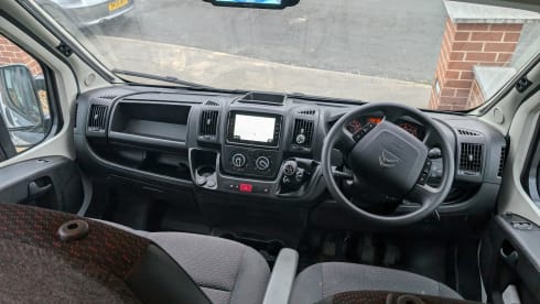 Perfect adVANtures – Brand new! Luxury campervan, suitable for up to 5 persons