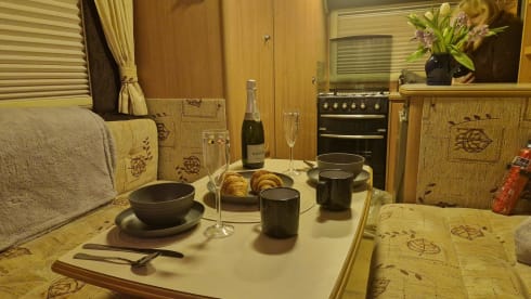 CARYS – 2 berth Peugeot semi-integrated from 2006