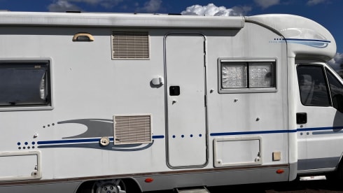 jackey – ADRIA MOBIL