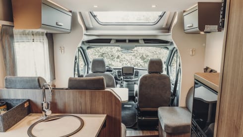Nelly – Brand new 4-person Carado T447 (2025)