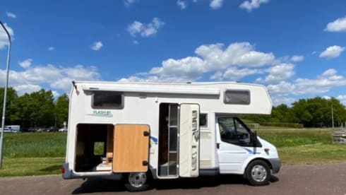 4p Chausson alcove from 2008