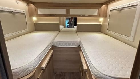 Collector Deluxe – 4p Fiat semi-integrated from 2020
