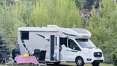 Classy – 2021 LUXURY Chausson Titanium Premium 777GA
