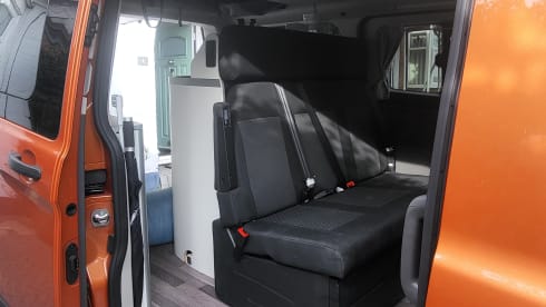 McNugget – 2023 Ford Custom Nugget Automatic