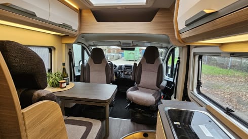  Knaus 'Just Go'  – New (2023) bus camper with ultimate freedom!
