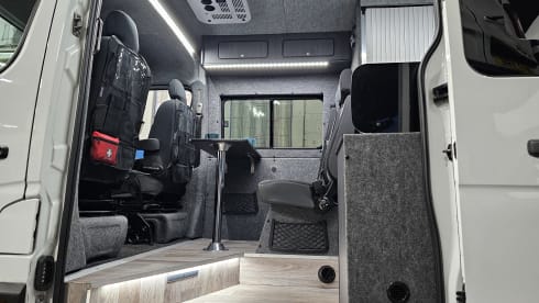 Gala – 4 berth Nissan bus from 2016