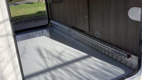 4p McLouis semi-integrated from 2017