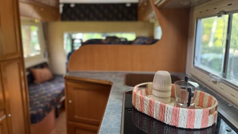 Vondel – Cozy 5-person family camper Fiat Ducato 2000