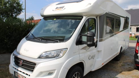 Corneel – 4p McLouis semi-integrated uit 2018