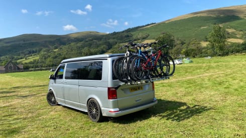 Phoenix – Long wheel base VW Campervan with Solar!