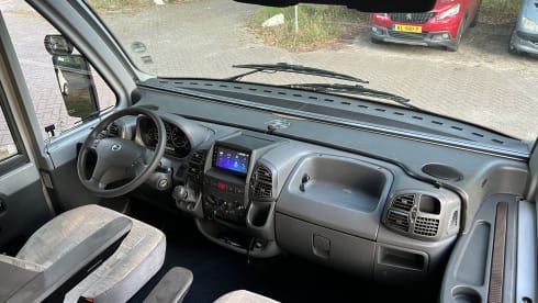 Marcel en Houria – Knaus SUNLINER 658MF integral / 4 pers.