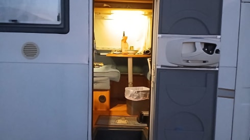 CAMPER FOR FAMILIES MAX 4 PEOPLE