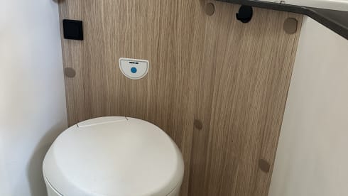 Koosje –  Camper Sunlight da 6 metri con cambio automatico, modello 2021