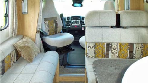 Ellie – 6 berth Peugeot semi-integrated from 2019