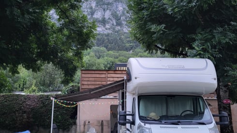 Cas Camper – 5p Alcove Family Camper