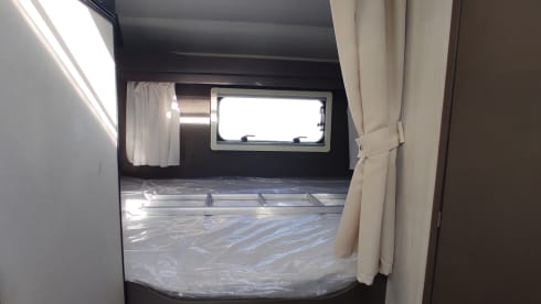 Leo  – ☀️ Motorhome LEO Rental ☀️