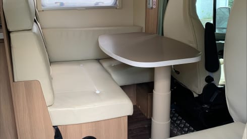 Time-Out – Ford Semi-Integrated Camper With Tow Bar, Bicycle Carrier And Large Garage