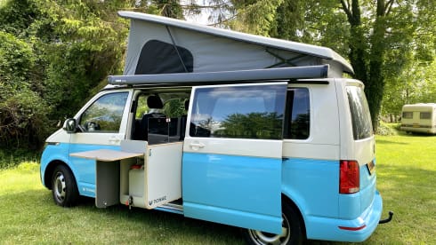 Beautiful Tonke XL (2021) VW camper from the Netherlands