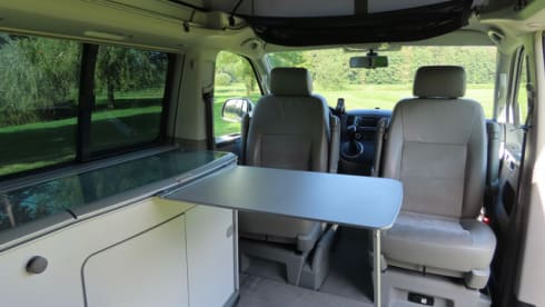 Buzz – VW California Comfort Line (T5)