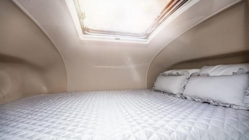 5 berth Auto Trail Expedition C72 2022