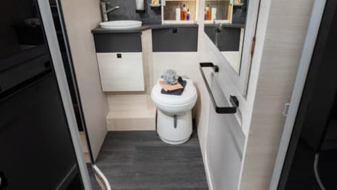 4p Chausson semi-integrated uit 2024