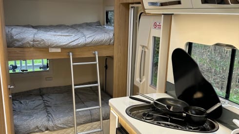 Destiny – 6 berth Fiat Autoroller Luxury model