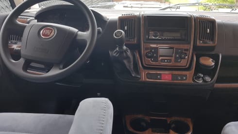 Dopey – Compact, self-sufficient, luxury Hymer