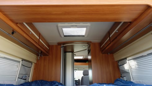 2p Citroën Bus camper from 2014