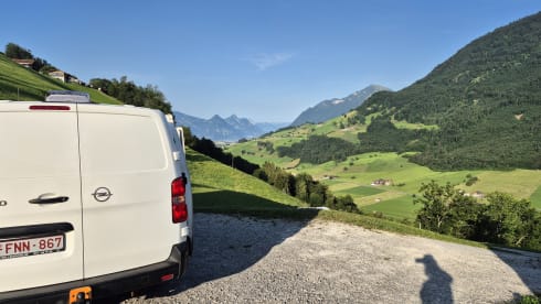 🔋 Comfy Euro6D camper with solar panels and parking heater, 2020