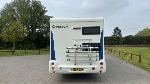 Large 6 berth modern motorhome
