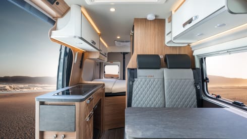 6 Weinsberg 600 Fire buscamper 2025 automatic