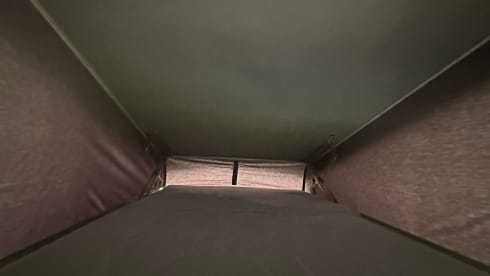 het witte schaap – 4p Volkswagen campervan uit 1997