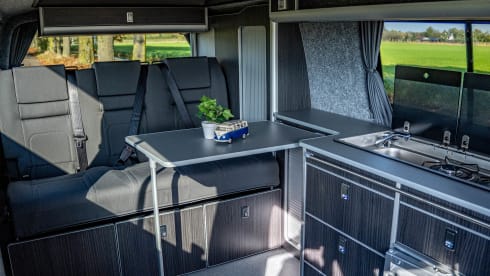 Volkswagen T5/6 5 person camper for rent