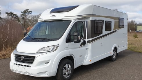 The Carado T447 camper, for your ultimate holiday feeling.