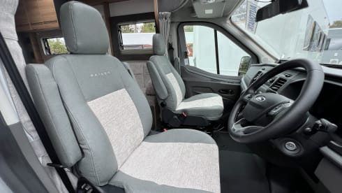 MH003 – (MH003) 2023 Luxury 6 berth Bailey Adamo 754 DL Automatic