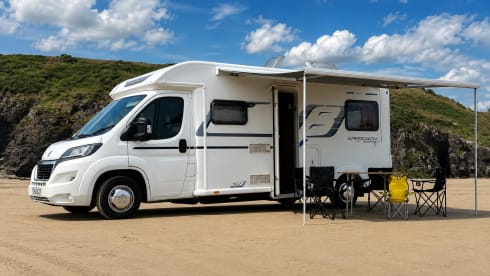 Alexander – 6 berth Bailey semi-integrated from 2016