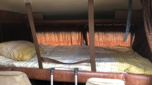 Oldtimer Hymer from 1986 for 4 persons