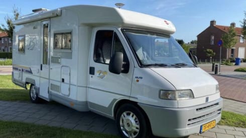 Bürstner T604 – Spacious camper with powerful engine