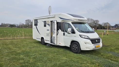 727ga – 5p Chausson semi-integrated uit 2016