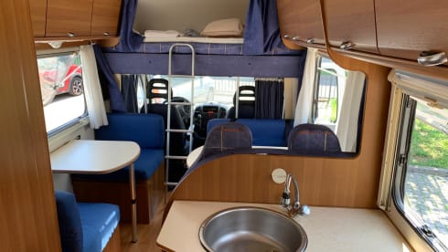 Germano – Roller Team 7 seats for infinite escape routes