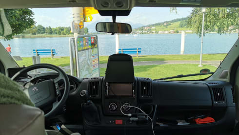 Weinsberg Familien-Mobil 6x Sitz & Schlaf, Klimaanlage, Gefrierfach