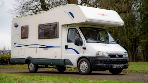 Carrie – 6 berth Fiat Ducato Carioca