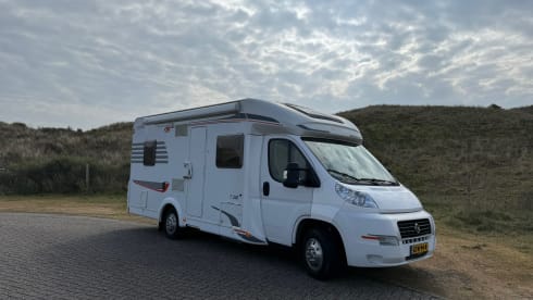 4p Carado semi-integrato dal 2011