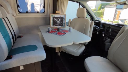 Leo  – ☀️ Motorhome LEO Rental ☀️